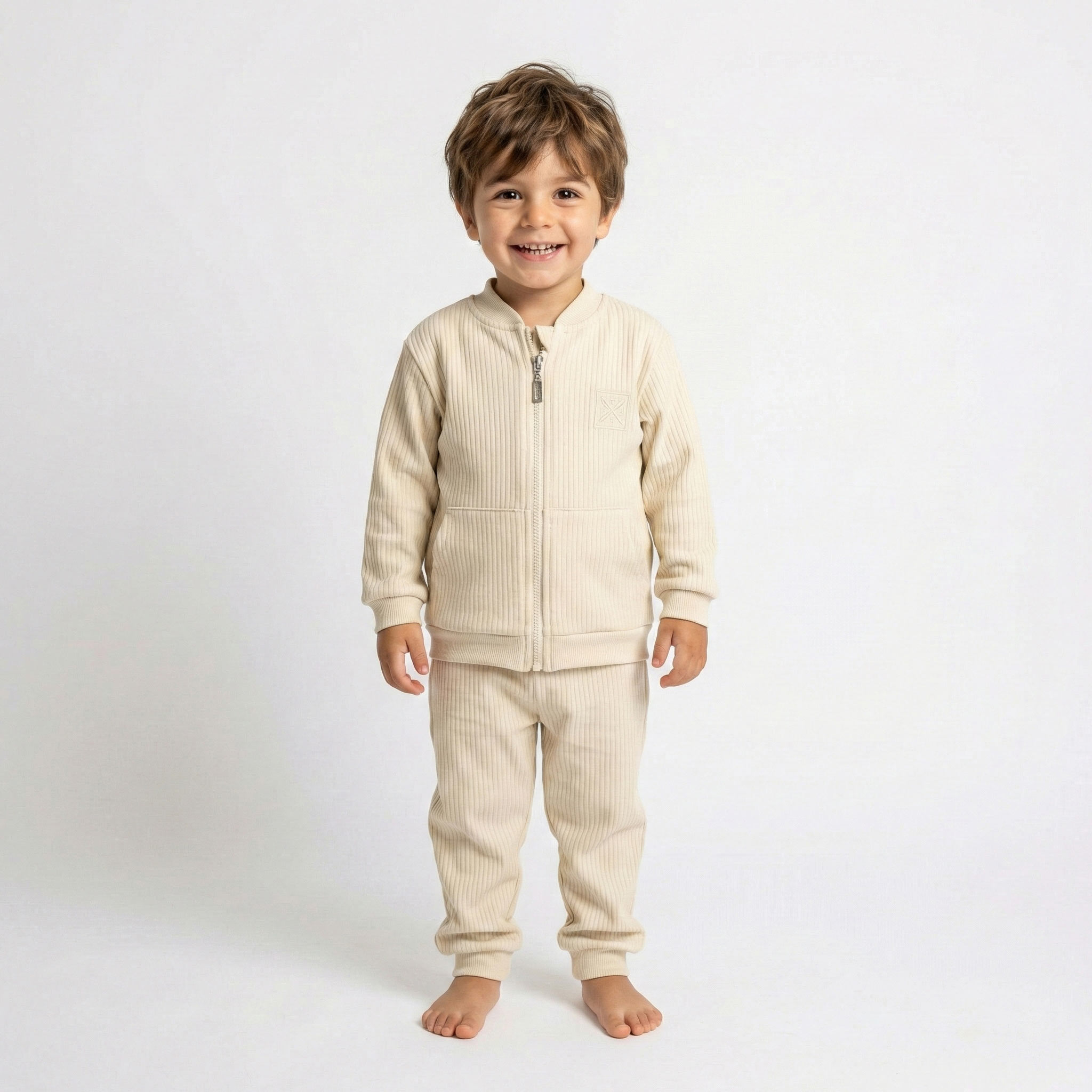 ژاکت و شلوار کبریتی کرم